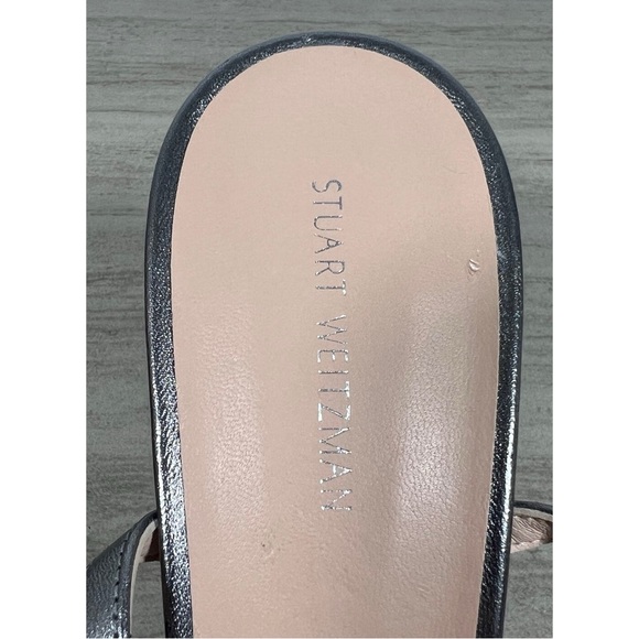 Stuart Weitzman Starla Metallic
Leather Sandal 8.5 - Picture 8 of 10
